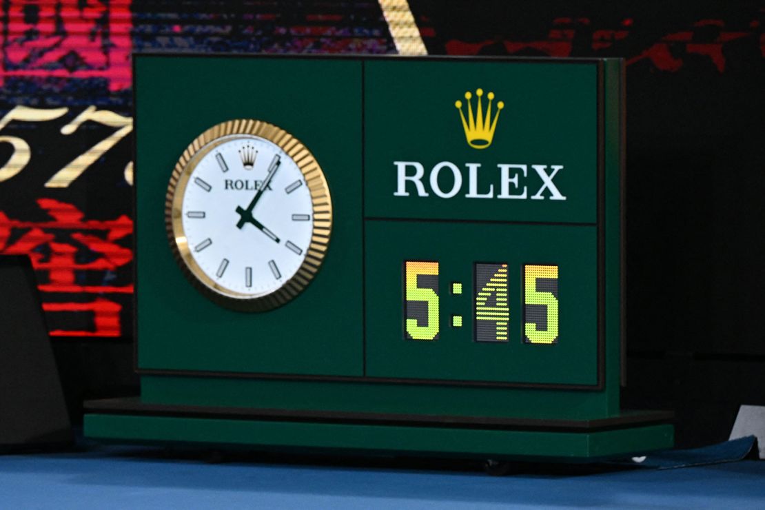 The Australian Open has extended its schedule by one day to prevent matches from running late into the evening.