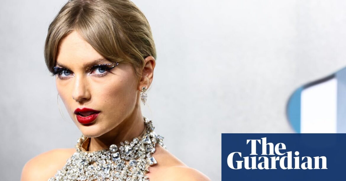 A man has been accused of harassing and stalking outside the residence of singer Taylor Swift.