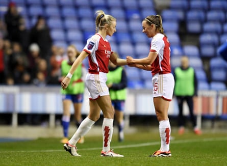 Leah Williamson returns to the pitch for Arsenal and is passed the captain’s armband by teammate Katie McCabe