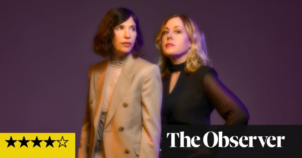 Review of Sleater-Kinney’s “Little Rope”: A powerful and emotional portrayal of pain, resistance, and living in the present.