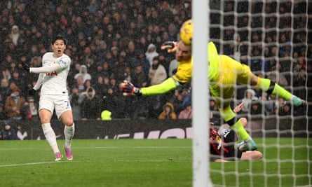 Son Heung-Min scores against Bournemouth