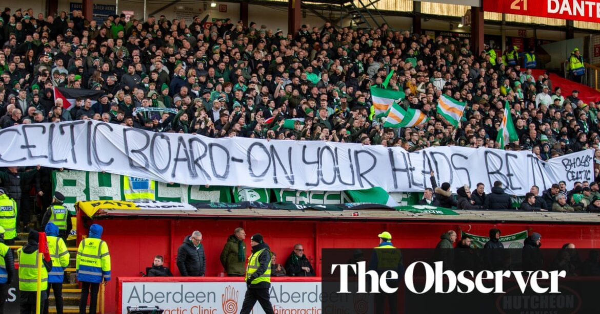 Celtic supporters express dissatisfaction with board regarding lack of player signings during match against Aberdeen.