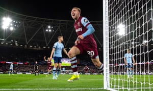 Extra

West Ham’s success was propelled by Bowen’s exceptional performance, as the team took part in the EFL round-up during the latest episode of the Football Weekly Extra podcast.