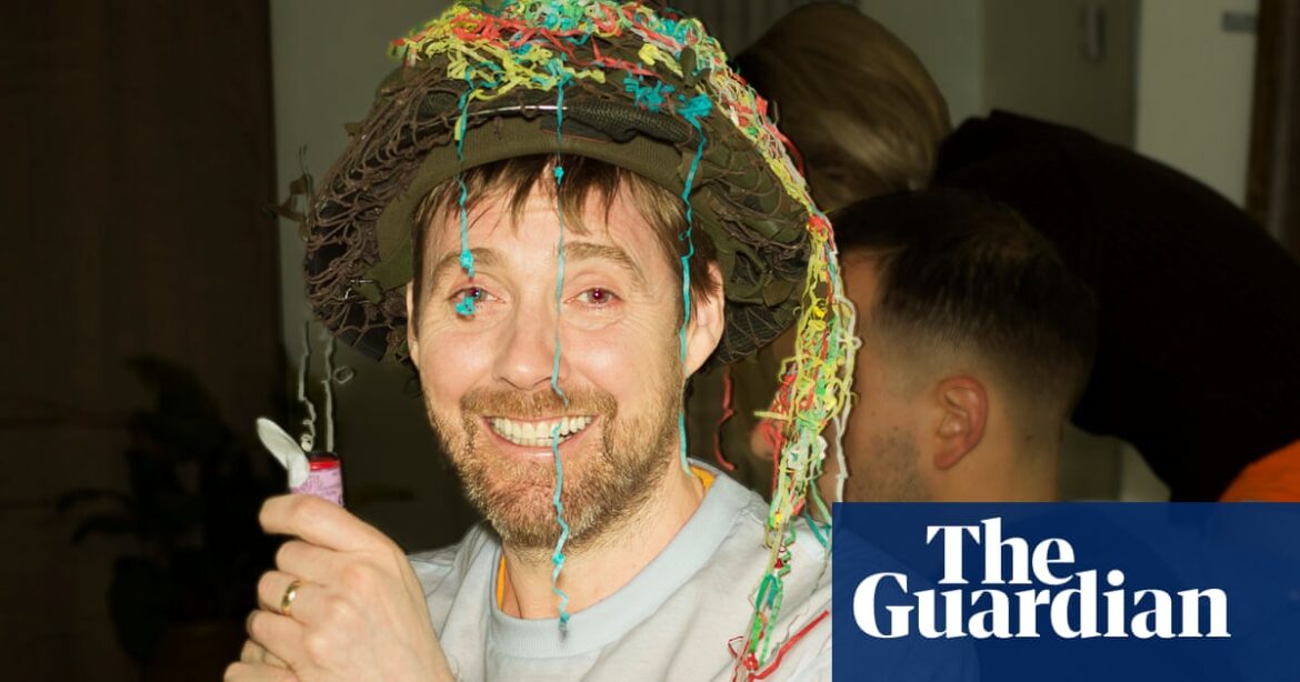 Ricky Wilson reflects on the past: “The Kaiser Chiefs were obsessed with achieving success. I wish I still had that drive within me. We weren’t even that talented.”