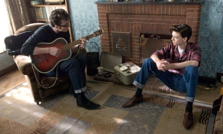 Aaron Johnson and Thomas Sangster as John Lennon and Paul McCartney in Nowhere Boy.