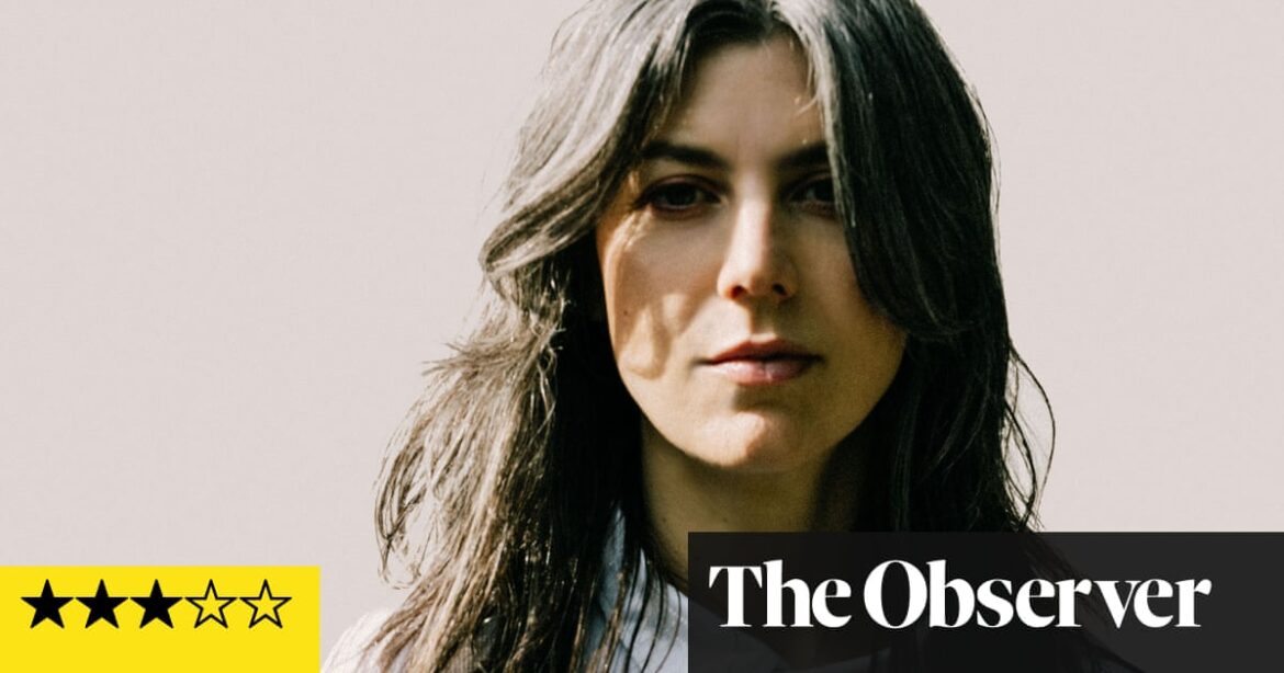 In her review of “Something in the Room She Moves” by Julia Holter, the author notes that the simplest track is the standout.