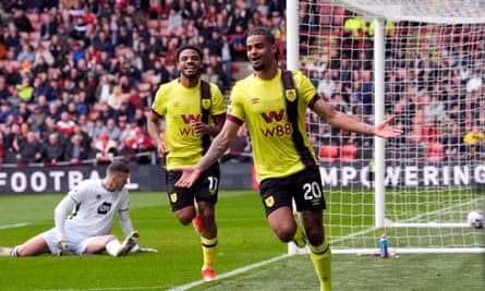 Burnley pile on the pain for Sheffield United to reignite survival chances