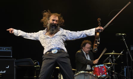 ‘Cynicism doesn’t get you anywhere’: Warren Ellis on Dirty Three’s return, Nick Cave – and opening a primate sanctuary