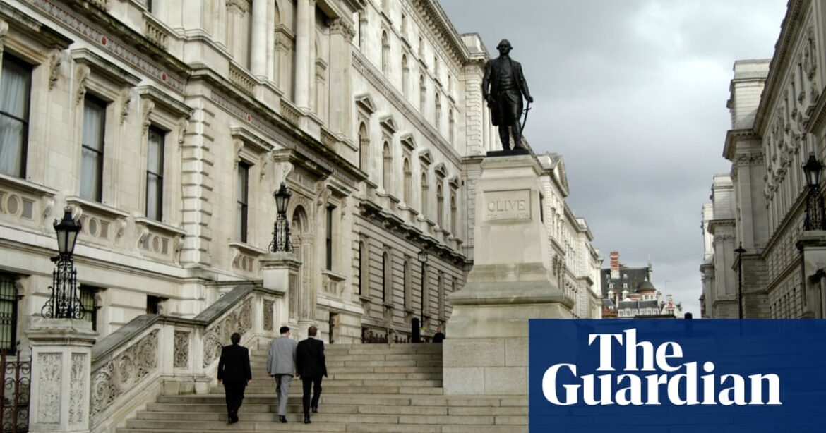 Foreign Office is ‘elitist and rooted in the past’, says new report