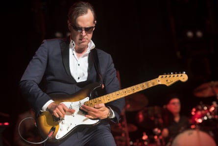 Joe Bonamassa performing with his 1955 Stratocaster, ‘Bonnie’.