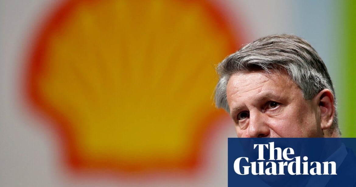 Shell’s former chief fuels fears it could quit London for New York