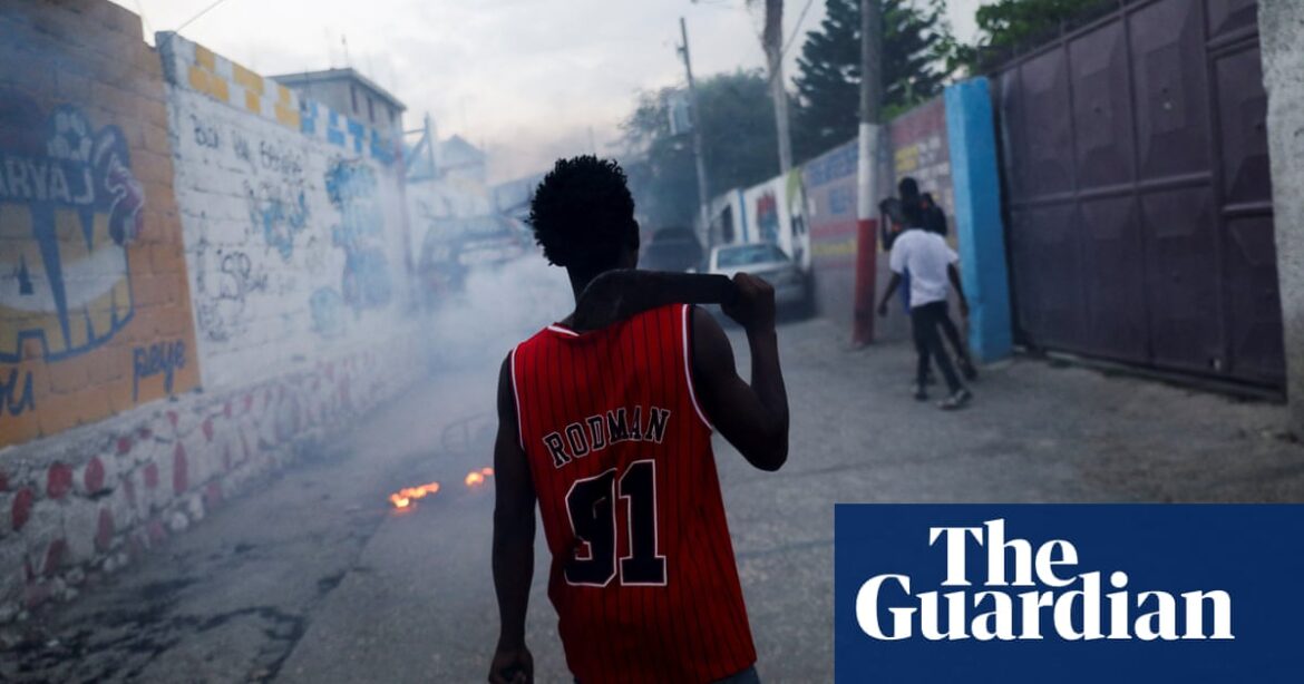 Two men in Haiti suspected of buying weapons for gangs lynched by mob