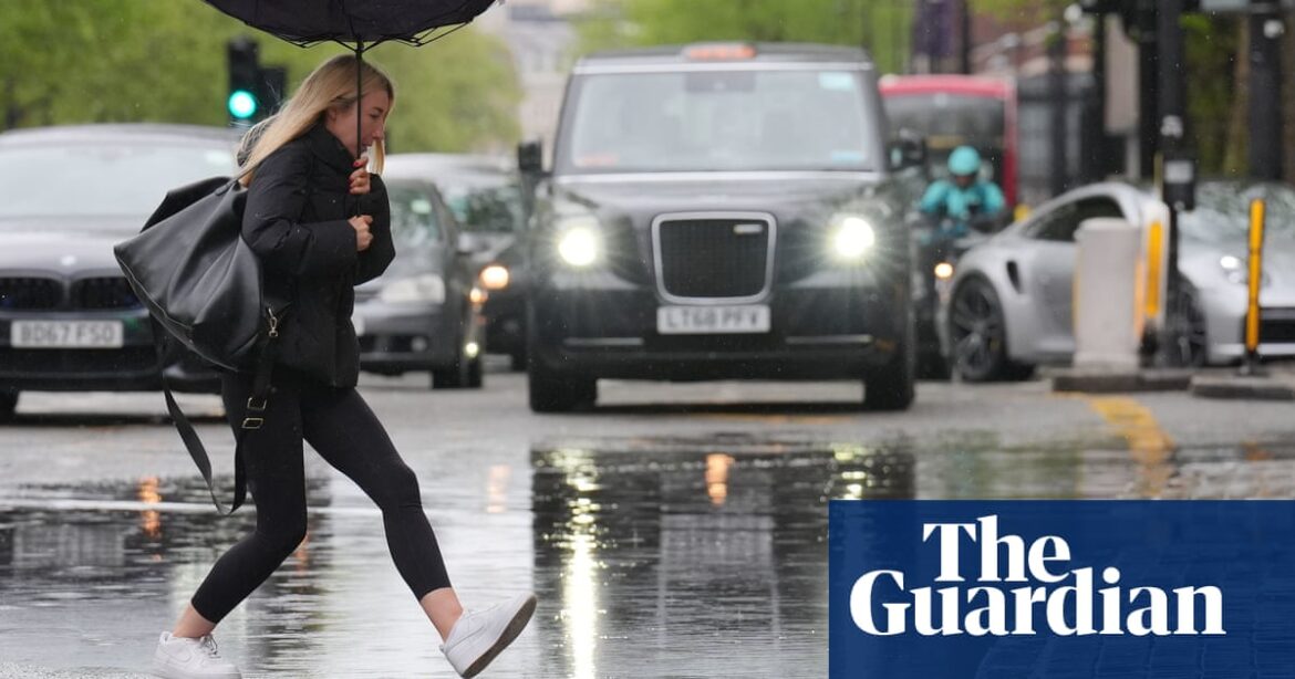 Warmer spring-like weather forecast in UK after chilly April