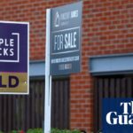 Average British house price hits record high of £375,000