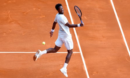 Gaël Monfils tries a running flick against Daniil Medvedev at the Monte Carlo Masters