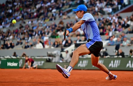 Alex de Minaur’s French Open run bodes well for charge on Wimbledon grass | Simon Cambers