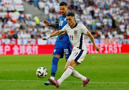 Phil Foden takes a shot for England in their final group game at Euro 2024