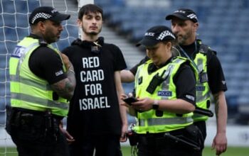 Scotland Women rout Israel in qualifier delayed by protester chained to goal