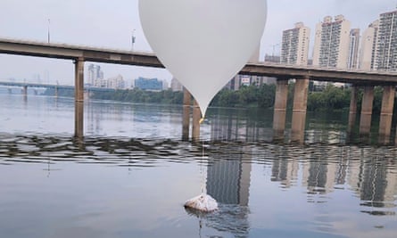 South Korea to resume propaganda broadcasts after North sends hundreds more rubbish balloons