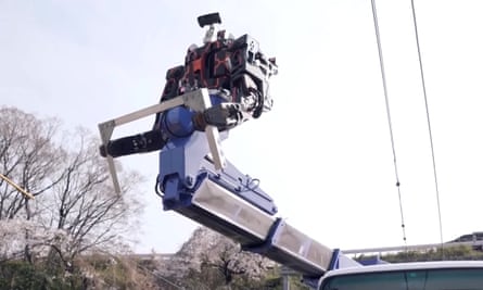 Japan introduces enormous humanoid robot to maintain train lines