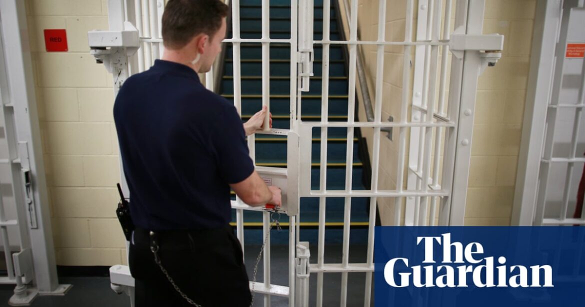 Law and order on UK streets would break down if jails became full, say police sources