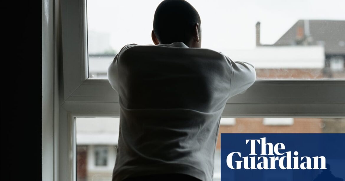 Teenagers ‘crying out’ for return of youth clubs in England, study finds
