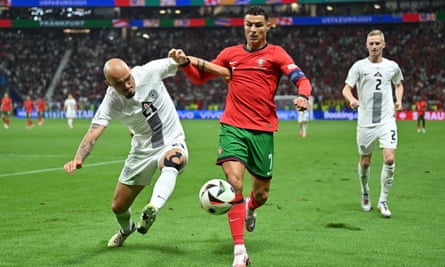 The Ronaldo show is unstoppable and reduces others to bit-part players | Jonathan Wilson