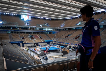 Following the end of the tennis tournaments on 4 August 2024, the Court Philippe-Chatrier at Roland Garros is being converted, in the space of 24 hours, from a tennis venue, to a boxing venue for the Paris 2024 Olympics. The finals of the boxing will be held here between 6 and 10 August 2024.