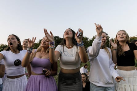 Wembley Stadium bans Taylor Swift fans without tickets as security kept tight