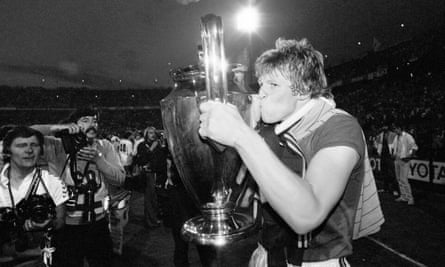 Billy Connolly, blisters and Bayern: how Aston Villa won the 1982 European Cup