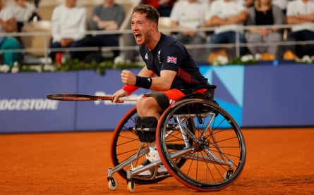 Hewett denied second Paralympics tennis gold as Oda wins dramatic final