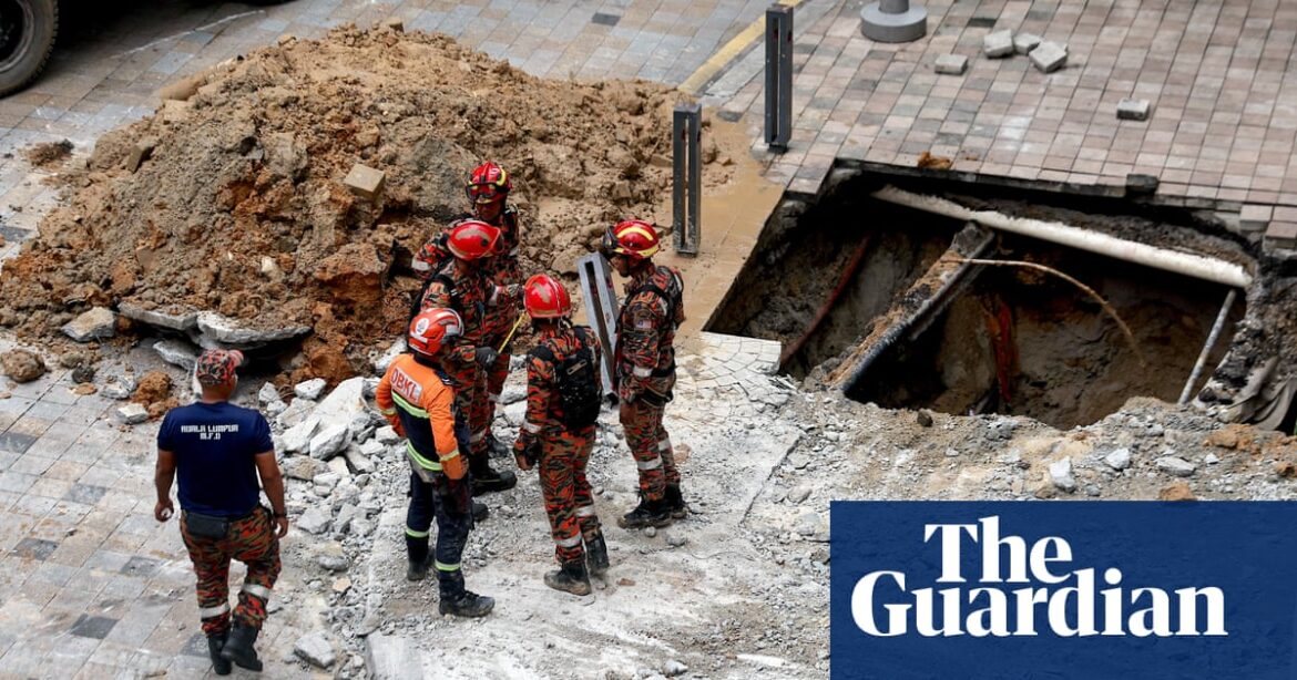 Search for tourist swallowed by sinkhole in Kuala Lumpur stalls amid safety fears