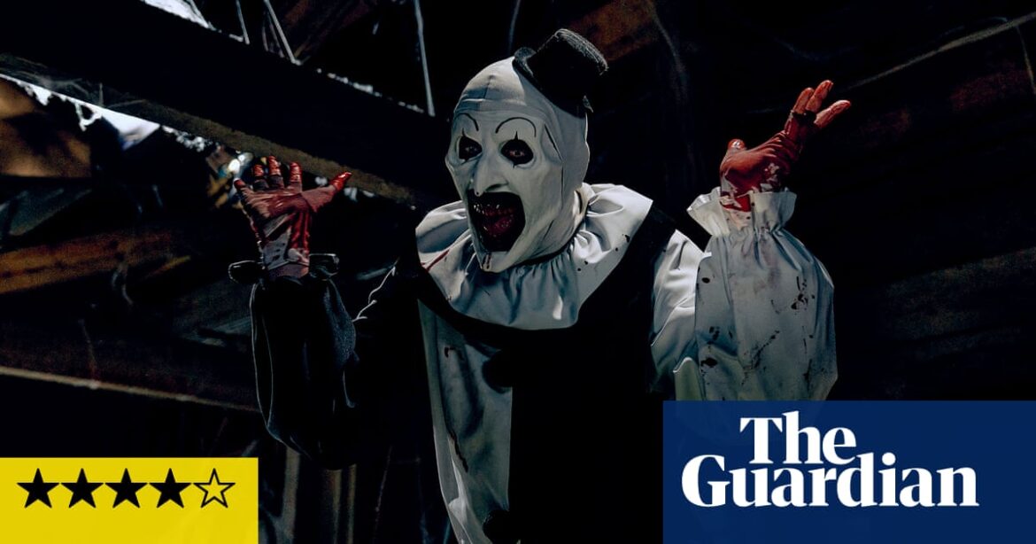 Terrifier 3 review – killer clown is tooled up for third helping of gleeful gorefest