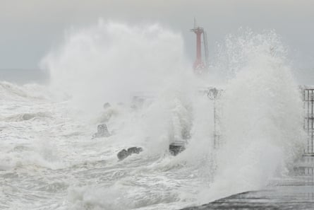 Typhoon Krathon: two people killed and two missing in Taiwan