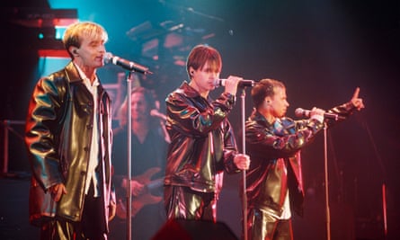 Lee Brennan, centre, performs with 911 in 1997.