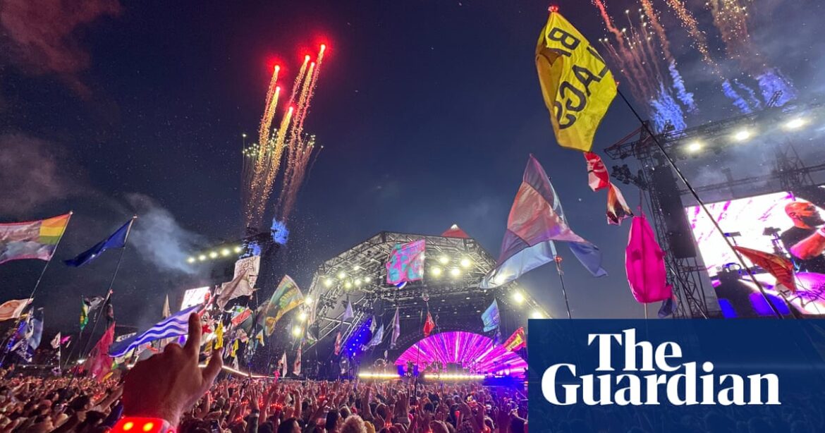 Glastonbury 2025 tickets sell out in 35 minutes