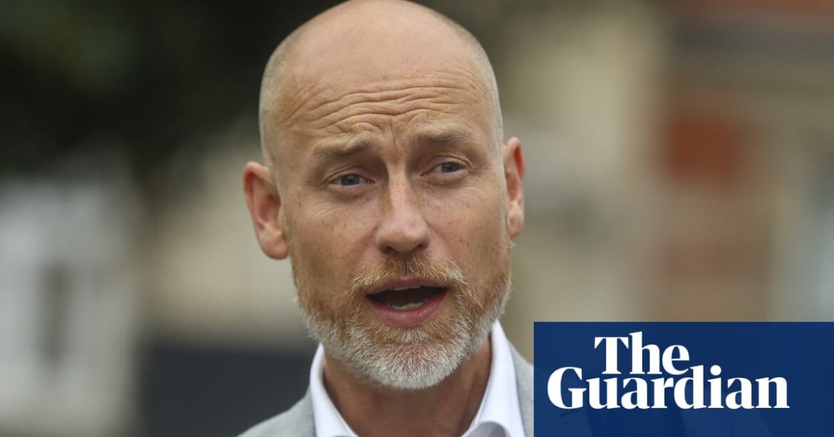 Health minister Stephen Kinnock says he will back assisted dying bill