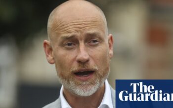 Health minister Stephen Kinnock says he will back assisted dying bill