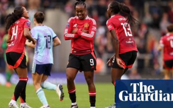 Malard header earns Manchester United draw against Arsenal after Russo opener