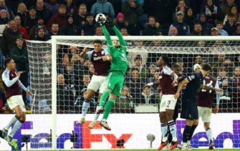 Martínez holds up Juventus before Rogers denied late Aston Villa winner