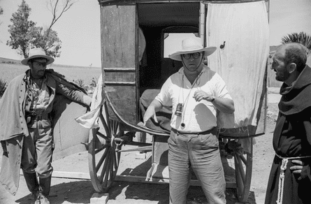 Leone mimes the action in characteristic style, for three sequences in The Good, the Bad and the Ugly.