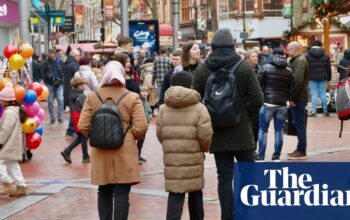 Boxing Day footfall down on UK high streets despite discounts