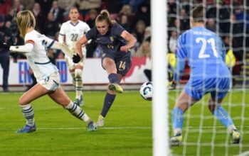 Clinton delivers to give experimental England edge against Switzerland