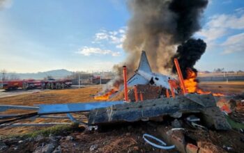 Jeju Air crash: all but two presumed dead in South Korea’s worst domestic civil aviation disaster