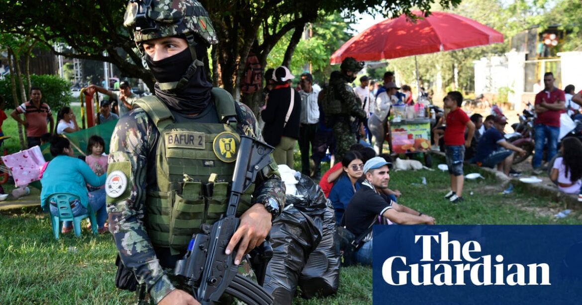 Colombia vows war against leftwing guerrillas amid more than 100 deaths