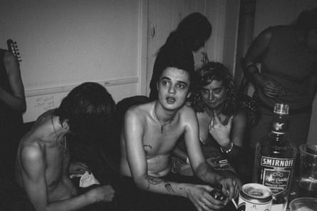 Pete Doherty with booze, backstage at FROG. September 2004.