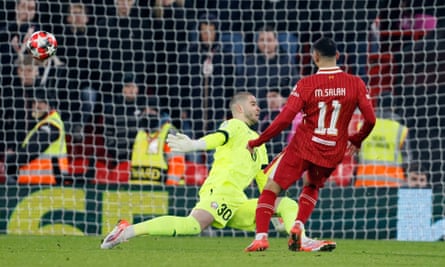 Liverpool in seventh heaven as ‘special’ Salah and Elliott see off 10-man Lille