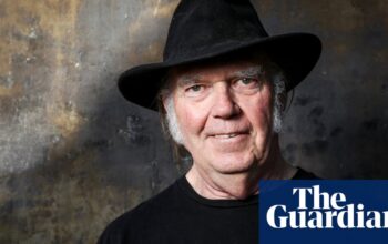 Neil Young confirms he will headline Glastonbury after ‘error in information’ prompted him to pull out