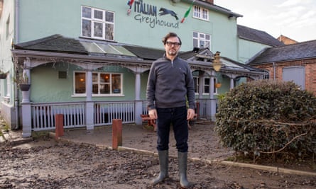 Restaurant owner rescues woman from submerged car in Leicestershire