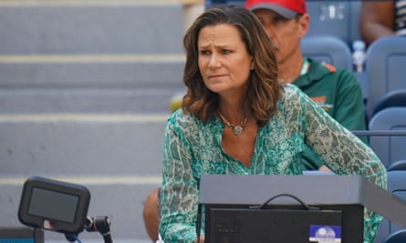 Former doubles champion Pam Shriver has criticised Stefano Vukov’s coaching style.